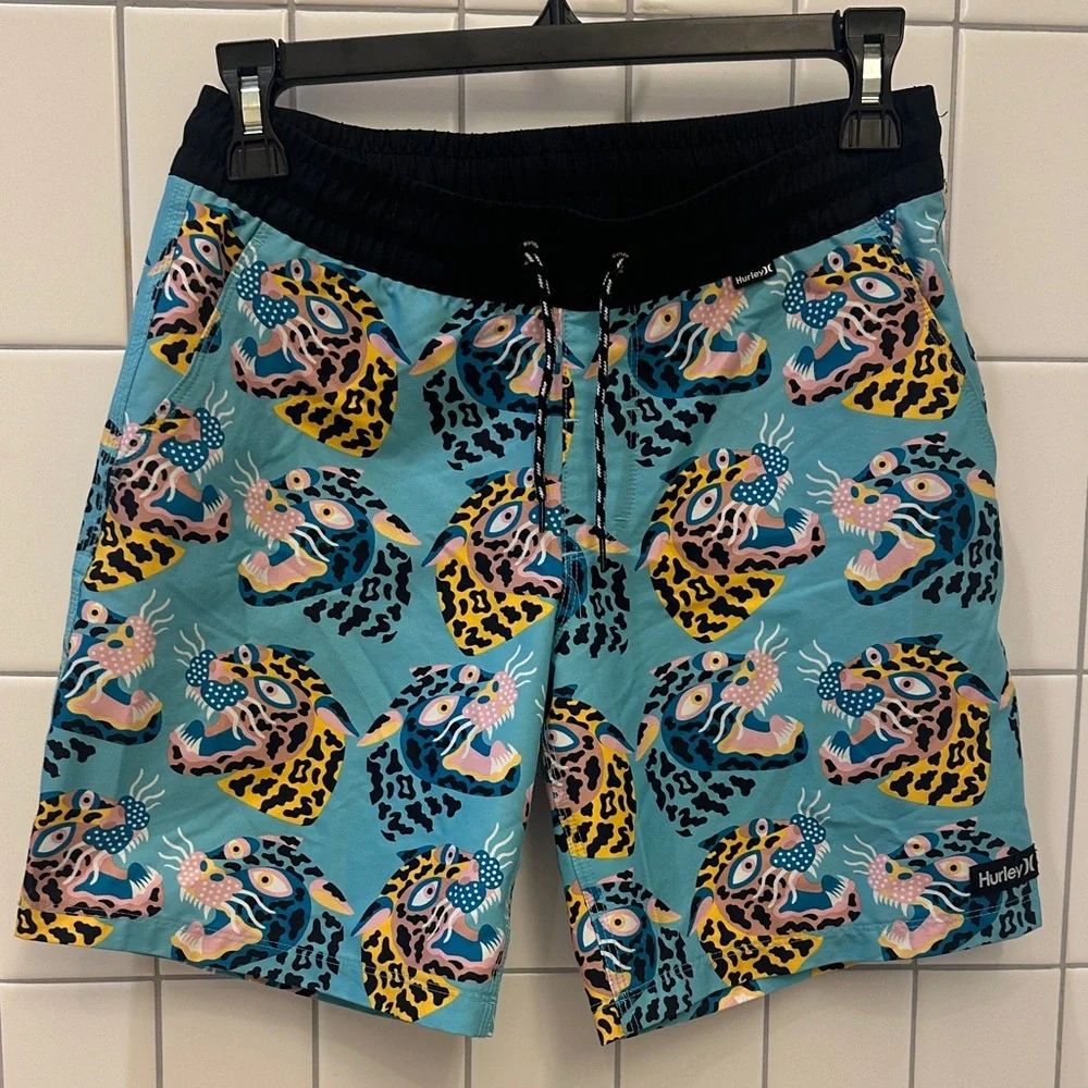 Hurley size Medium (boys 10-12) EUC swim trunks - Picture 6 of 7